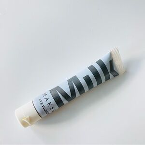 New Milk Makeup All Nighter Eye Pigment